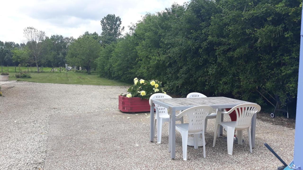 La Maison Neuve Fontaines  Esterno foto