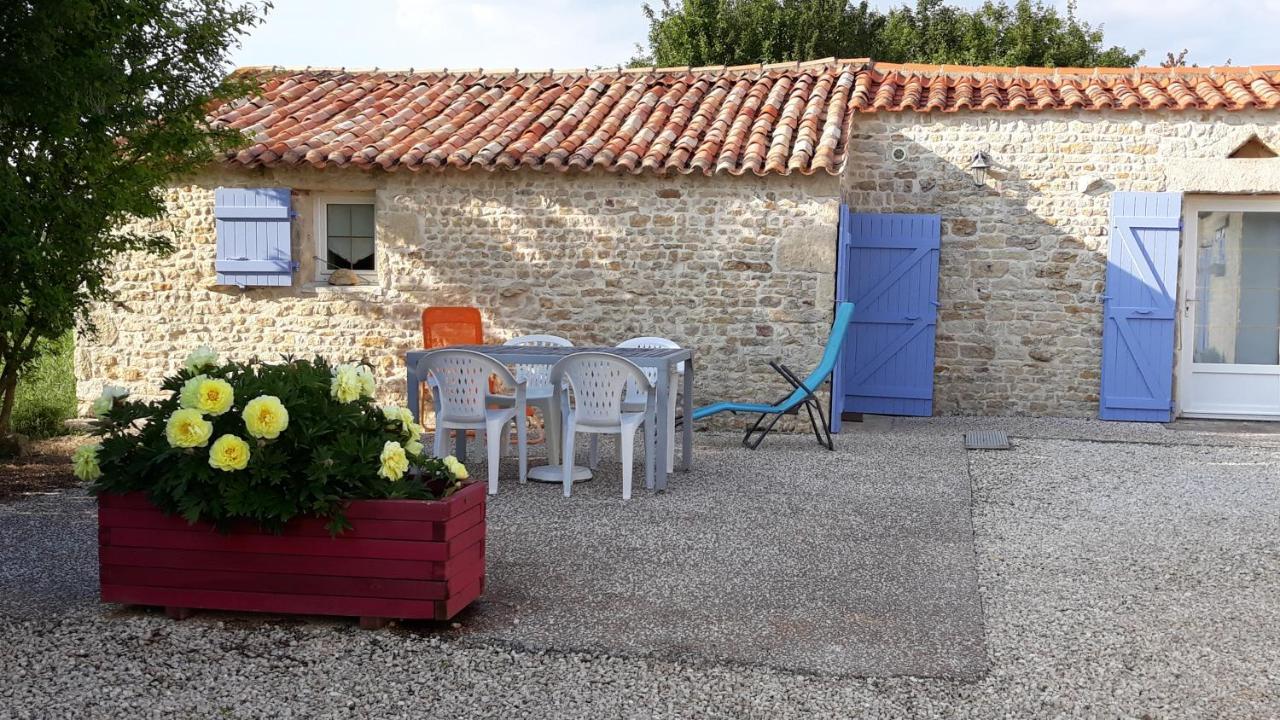 La Maison Neuve Fontaines  Esterno foto