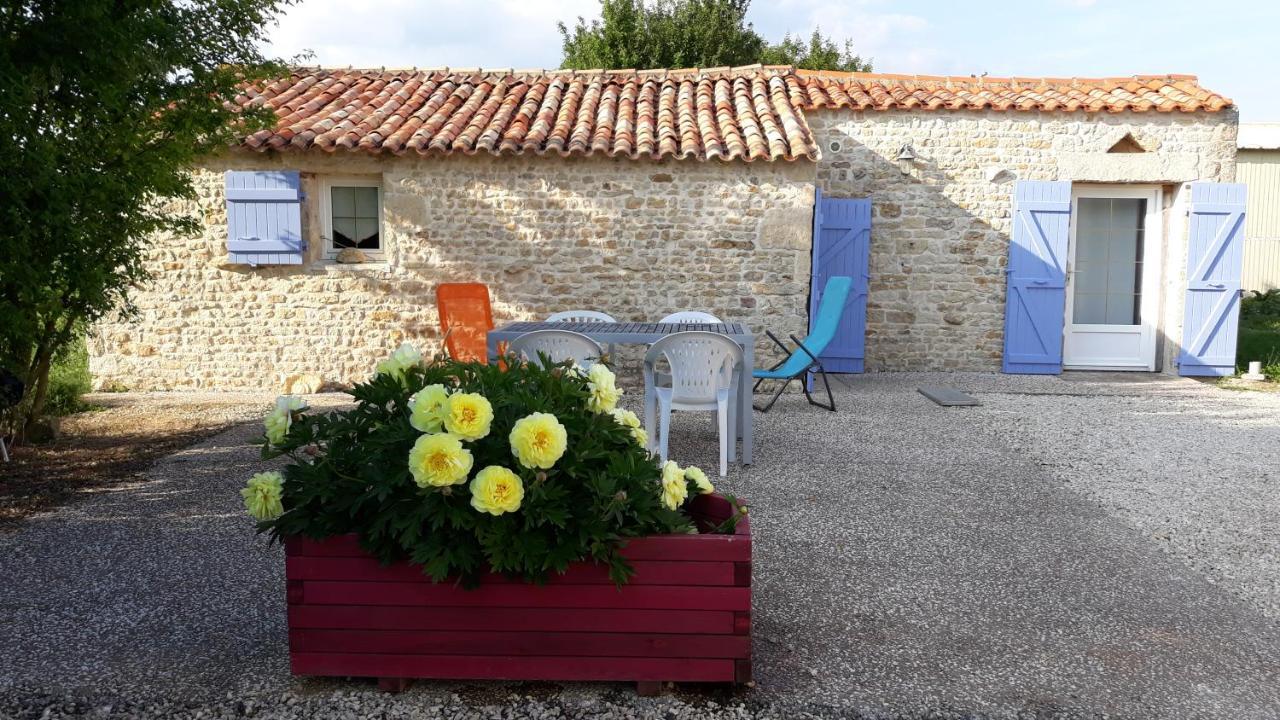 La Maison Neuve Fontaines  Esterno foto
