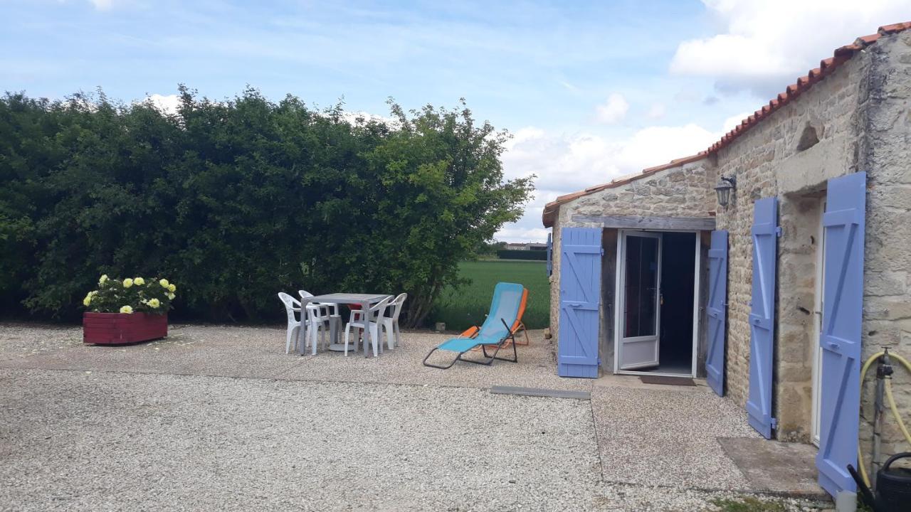 La Maison Neuve Fontaines  Esterno foto
